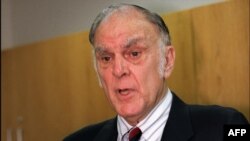 ფ. შერვუდ როულენდი