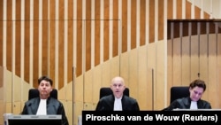 Малайзиялык MH17 учагынын атып тұшүрүлүшү боюнча сот жараяны Нидерландда башталды. 7-июнь, 2021-жыл. 