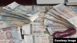 Акс аз вебсайти Оҷонси мубориза бо коррупсия