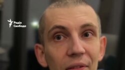 Перші хвилини на волі: як зустріли журналіста білоруської служби Радіо Свобода Ігоря Лосіка, звільненого з ув'язнення в Білорусі (відео)