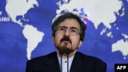 بهرام قاسمی گفته است طی ماه‌های آینده هیئت‌هایی بین ایران و اتحادیه اروپا تبادل خواهد شد، اما موضوع گفت‌وگوها الزاماً حقوق بشر نیست.