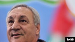 В выборе официальной мотивации данного решения президент Сергей Багапш не был оригинален