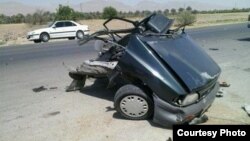 باقی‌مانده یک خودروی پراید پس از تصادف