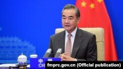 "Kina nikada neće prihvatiti nikakav spoljni pritisak ili prinudu", rekao je kineski ministar spoljnih poslova Vang Ji.