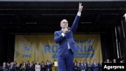 Rareș Bogdan, prim-vicepreședintele PNL, spune că nu știe cine a întocmit drafturile de legi ale securității, dar a înțeles că „au fost oameni din mai multe zone”.