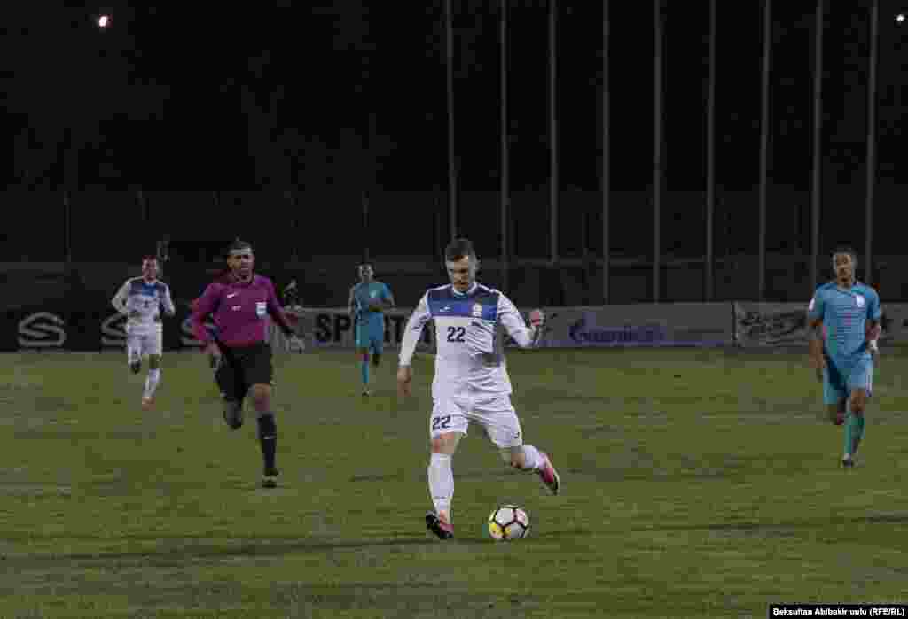 Азия кубогунун (Азия чемпионатынын) 3-айлампасындагы тандоо оюндарында Кыргызстан &ldquo;А&rdquo; тобунда Индия, Мьянма жана Макао менен ойноду. Алты оюндан кийин Кыргызстан менен Индиянын командалары 13төн упай топтошту. &nbsp;