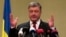 Петро Порошенко виступає після перемовин на зустрічі нормандського формату. Берлін, 20 жовтня 2016 року