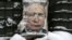 Fotografi e presidentit rus, Vladimi Putin, në Luhansk - rajon i Ukrainës që kontrollohet nga separatistët pro-rusë.