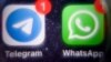 Rusia limitează apelurile pe WhatsApp și Telegram, invocând încălcări ale legii.