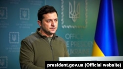 З грудня підтримка дій президента України Володимира Зеленського зросла втричі