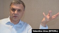 Analistul Igor Boţan