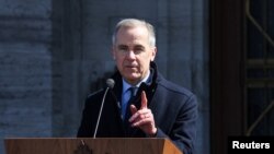 Раніше на пресконференції Карні сказав, що уряд Канади скопіює підхід США, запровадивши 25% мито на всі транспортні засоби, імпортовані зі Сполучених Штатів, які не відповідають умовам торговельної угоди між США, Мексикою і Канадою