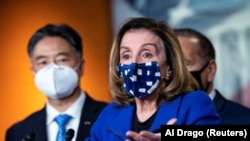 Спікер Палати представників Ненсі Пелосі відзначила, що «ми повинні дійти до істини того, як це сталося»