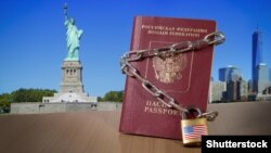 SAD su u nekoliko navrata proširivale listu ruskih zvaničnika protiv kojih su uvedene sankcije