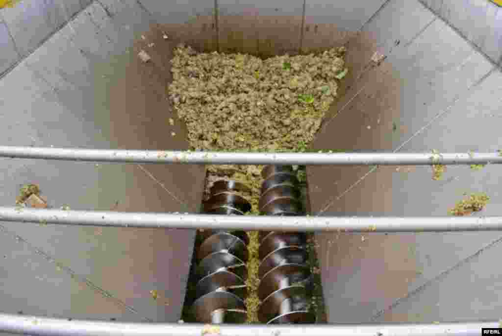 "Nu-i vina mea e vinul lor" #17