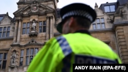 Britanska policija na ulicama Glazgova, ilustrativna fotografija