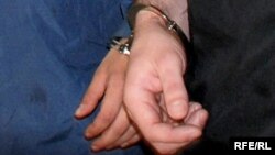 Больше чем 99% обвинительных приговоров делают систему процессуального соглашения не вопросом, где можно действительно идти или не идти на соглашение, а предложением, от которого нельзя отказаться