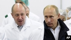 Евгений Пригожин и Владимир Путин, 2010 год