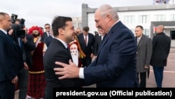 Володимир Зеленський і Олександр Лукашенко у Житомирі, 4 жовтня 2019 року