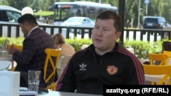 Cvety.kz дүкенінің жетекшісі Шыңғыс Әлекенов