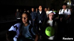 Испаниянын Мадрид шаарындагы Мансанарес паркында өтүп жаткан Madrid Open теннис турнири учурунда электр жарыгы өчкөндүктөн оюндар токтотулду. 