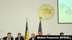 Saša Toperić, Daniel Hamilton,Patrick S. Moon, Michael Haltzel, Samir Arnautović na konferenciji za novinare povodom početka konferencije, Sarajevo, 12. jun 2011.