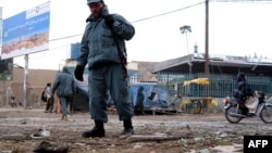 Полиция на месте одного из терактов в Афганистане