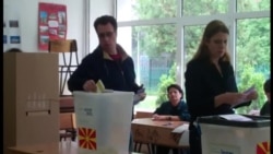 Гласањето засега се одвива без поголеми проблеми