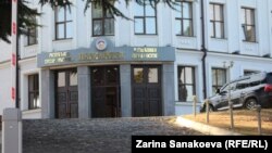 На последней сессии парламента группа депутатов инициировала отмену решения президиума, который был связан с вотумом недоверия двум министрам