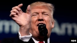 Президент США Дональд Трамп пропонує збільшити витрати на оборону і скоротити деякі інші видатки