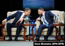 Ватажки угруповань «ЛНР» і «ДНР» Леонід Пасічник (ліворуч) і Денис Пушилін під час форуму «Русский Донбасс» в окупованому Донецьку, 28 січня 2021 року