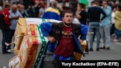 Москванын базарында иштеген мигрант, 29-июнь, 2021-жыл