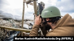 Українські військові вели вогонь у відповідь, внаслідок обстрілів ніхто з них не постраждав