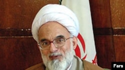 قربانعلی دری نجف آبادی، دادستان کل کشور ايران، از بازداشت «افراد ديگری» در ارتباط با جاسوسی هسته ای خبر داد