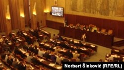 Skupština Vojvodine tokom rasprave o deklaraciji, 20. maj 2013.