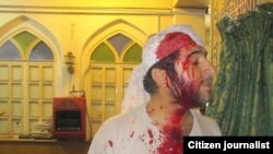  یکی از نمازگزاران مسجد قبا/عکس از حدیث سرو 