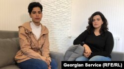 Сестры хотят получить приют в стране, где смогут чувствовать себя в безопасности. Правда, в какой именно – пока точно и не знают