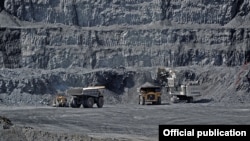 Месторождение Кумтор.
