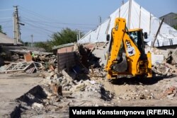 Запоріжжя, розбір завалів після російської атаки на Запоріжжя