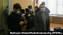 Вирок Стерненку мали розглянути в апеляції 16 квітня – обвинувачені отримали по 7 років і 3 місяці тюрми