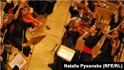 Під час виступу Українського молодіжного симфонічного оркестру.