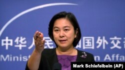 Хуа Чуньин.