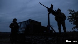 Добровольчий мобільний підрозділ протиповітряної оборони під час відбиття масованої російської повітряної атаки на Київщині, 18 травня 2025 року