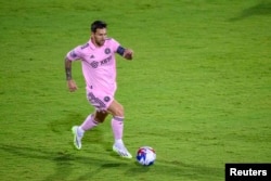 لیونل مسی، مهاجم اینتر میامی، در بازی مقابل اف سی دالاس