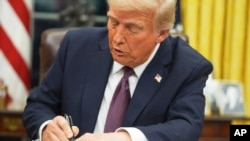 Liderul SUA, Donald Trump, a trimis o scrisoare președintei de la Chișinău, Maia Sandu, prin care o informează despre majorarea tarifelor de import în SUA de la 1 august 2025.