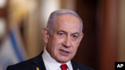 Beniamin Netanyahu l-a felicitat joi pe Nicușor Dan.