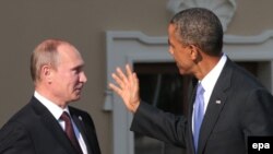 Президент Росії Путін (Л) і президент США Обама (П)