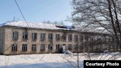 სკოლა და ბაღი შრომაში