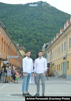 Alex și Costi Peticilă.