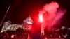 Протести перетекли у масові сутички та заворушення, запалення фаєрів, бійки з поліцією, а також вимоги відставки президента Сербії Александара Вучича
